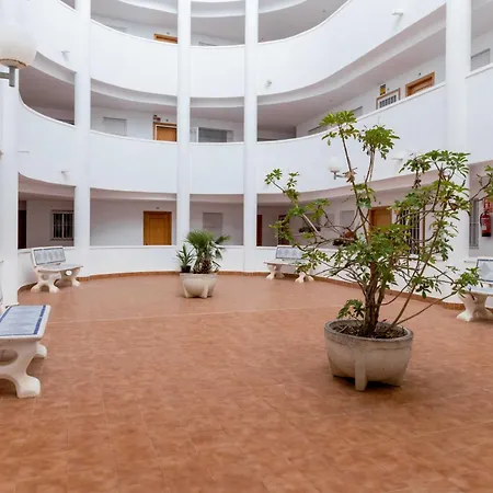 Espanatour Edel Lägenhet *